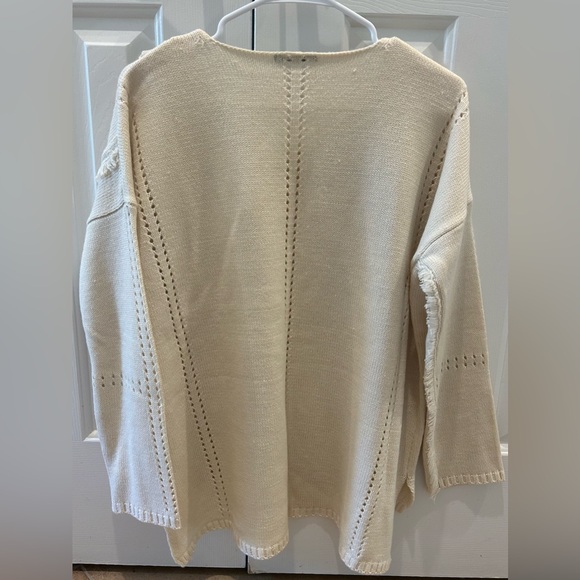 Boutique Cream V-Neck Sweater by Papermoon - Picture 2 of 3
